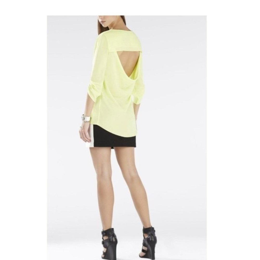 BCBGMAXAZRIA BRIGHT CITRON ANDIE DRAPED BACK TOP
